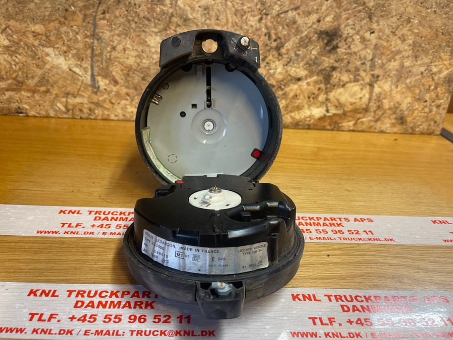 IVECO FARTSKRIVER TYPE 1311-34 - 운전실 및 내부 트럭 용 : 사진 2 IVECO FARTSKRIVER TYPE 1311-34 - 운전실 및 내부 트럭 용 : 사진 2