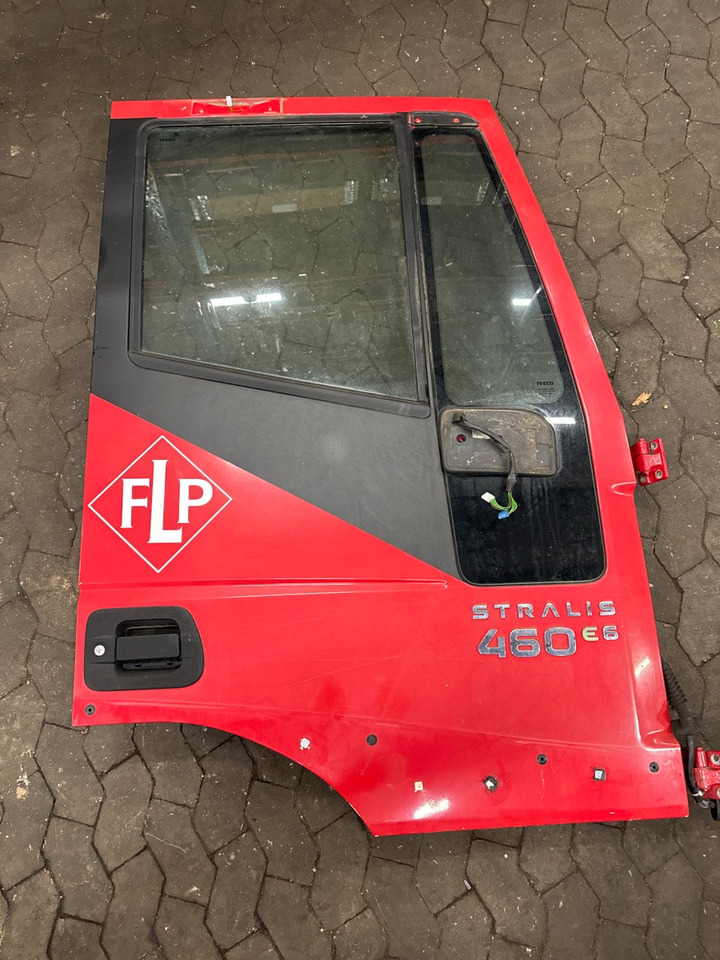 IVECO STRALIS DOOR RIGHT 504232501 - 운전실 및 내부 트럭 용 : 사진 1 IVECO STRALIS DOOR RIGHT 504232501 - 운전실 및 내부 트럭 용 : 사진 1