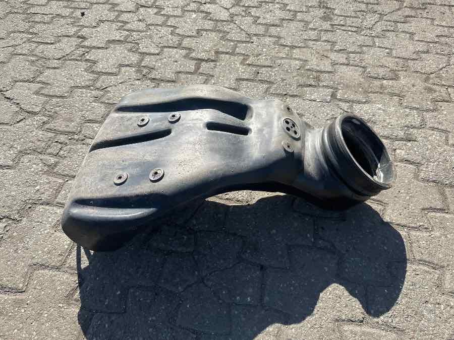 MAN AIR INTAKE 81.08201-0473 - 도구/ 장비 : 사진 2 MAN AIR INTAKE 81.08201-0473 - 도구/ 장비 : 사진 2