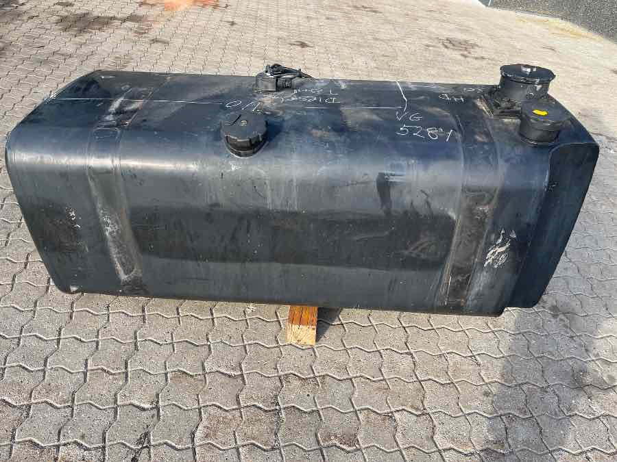 MAN DIESEL + HYDRAULIC TANK - 연료 시스템 트럭 용 : 사진 2 MAN DIESEL + HYDRAULIC TANK - 연료 시스템 트럭 용 : 사진 2