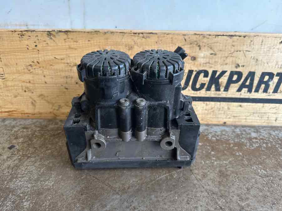 MAN VALVE 81.52106-9050 - 브레이크 밸브 트럭 용 : 사진 1 MAN VALVE 81.52106-9050 - 브레이크 밸브 트럭 용 : 사진 1