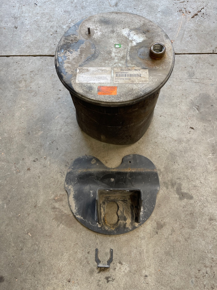 MERCEDES AIRBELLOW A9613206921 - 서스펜션 트럭 용 : 사진 1 MERCEDES AIRBELLOW A9613206921 - 서스펜션 트럭 용 : 사진 1