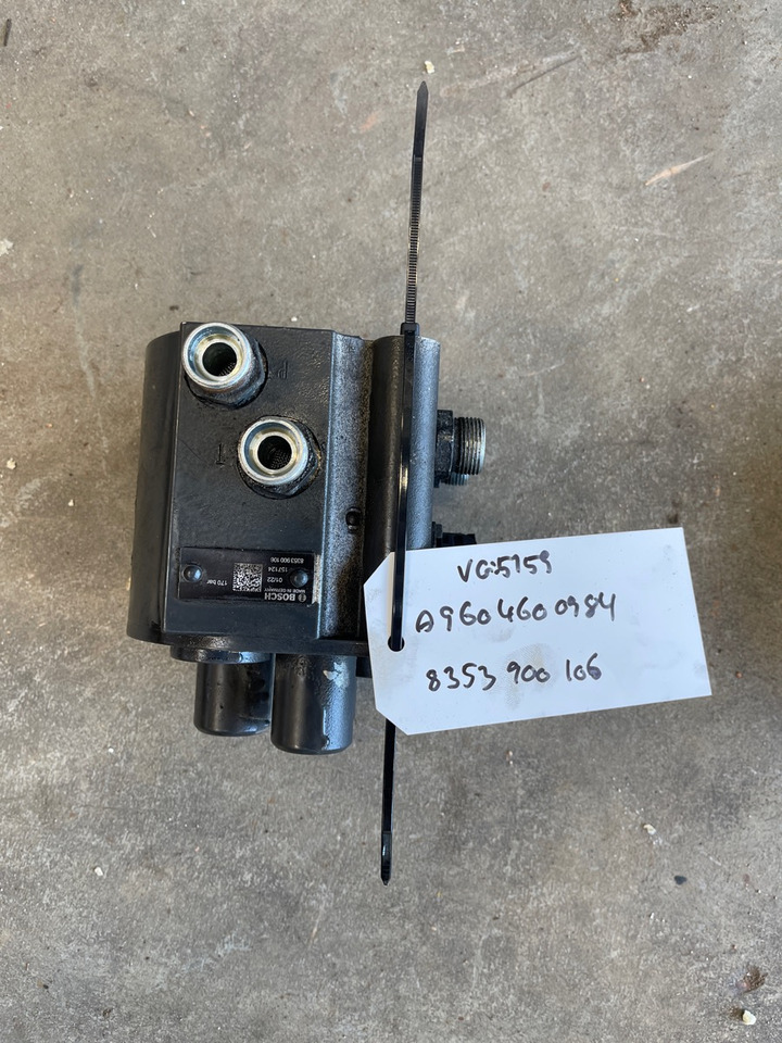 MERCEDES STEERING PUMP A9604600984 - 스티어링 트럭 용 : 사진 1 MERCEDES STEERING PUMP A9604600984 - 스티어링 트럭 용 : 사진 1