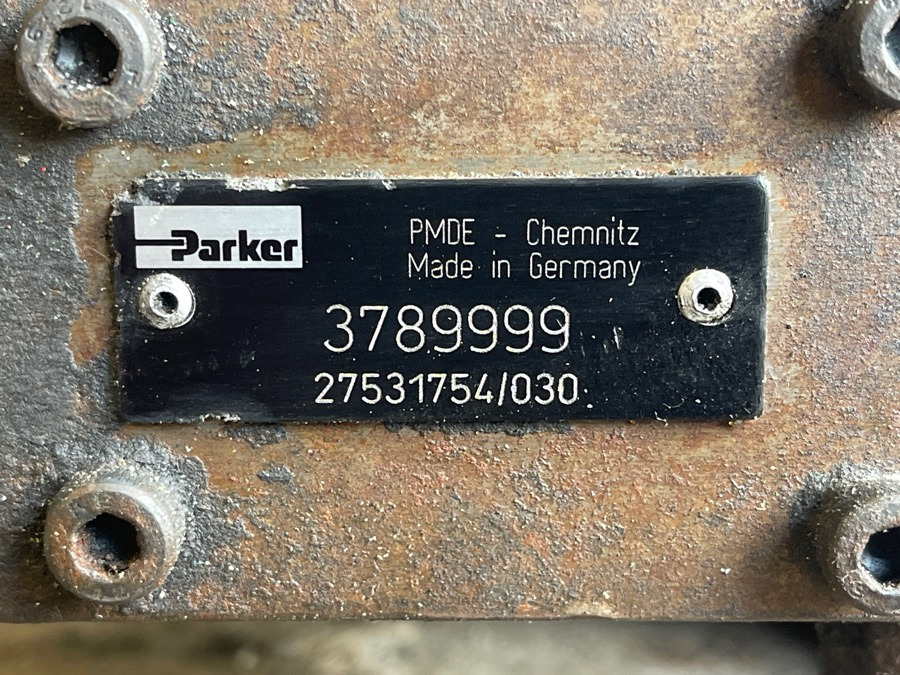 PARKER HUDRLIC PUMP 3784110 - 유압 펌프 트럭 용 : 사진 2 PARKER HUDRLIC PUMP 3784110 - 유압 펌프 트럭 용 : 사진 2