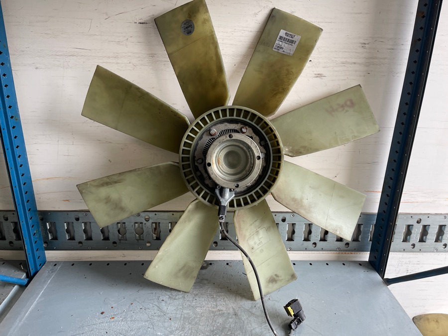 RENAULT VISKOS FAN 7421990517 - 냉각 시스템 트럭 용 : 사진 3 RENAULT VISKOS FAN 7421990517 - 냉각 시스템 트럭 용 : 사진 3