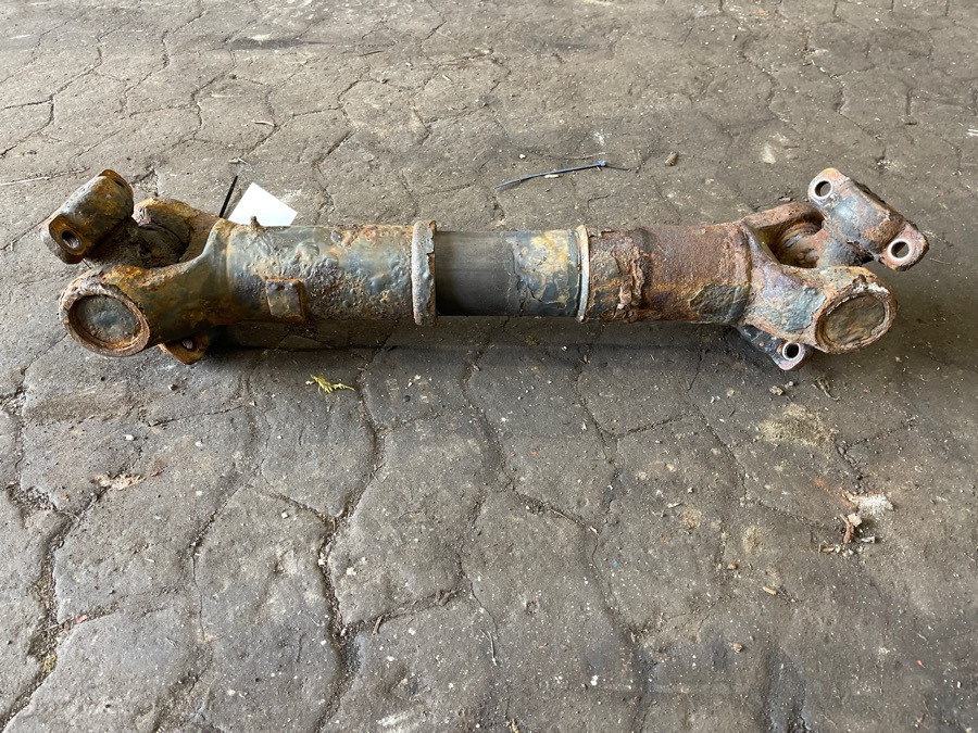 SCANIA PROPSHAFT P520 1796589 - 프로펠러 샤프트 트럭 용 : 사진 1 SCANIA PROPSHAFT P520 1796589 - 프로펠러 샤프트 트럭 용 : 사진 1