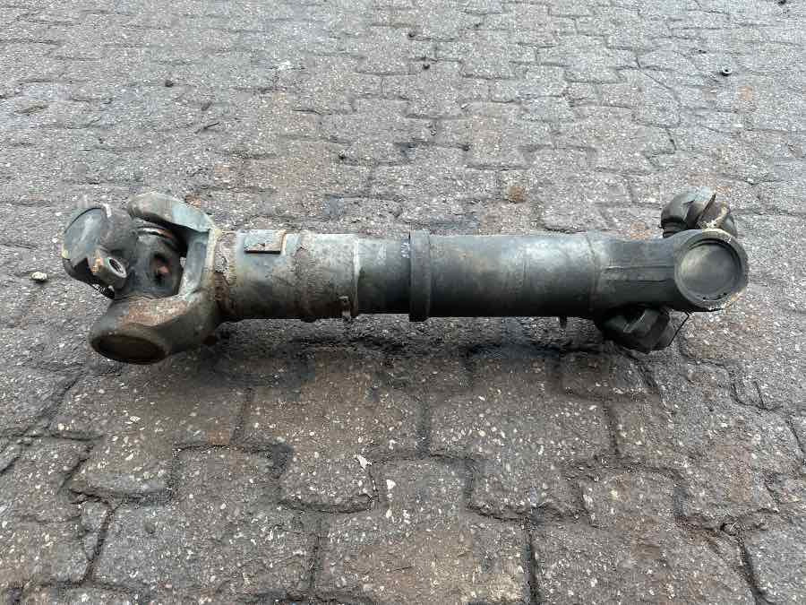 SCANIA PROPSHAFT P520 2032305 - 프로펠러 샤프트 트럭 용 : 사진 1 SCANIA PROPSHAFT P520 2032305 - 프로펠러 샤프트 트럭 용 : 사진 1