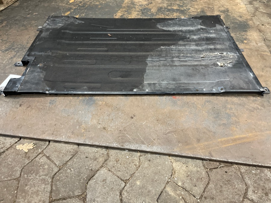 SCANIA RADIATOR MESH 2483246 - 냉각 시스템 트럭 용 : 사진 1 SCANIA RADIATOR MESH 2483246 - 냉각 시스템 트럭 용 : 사진 1
