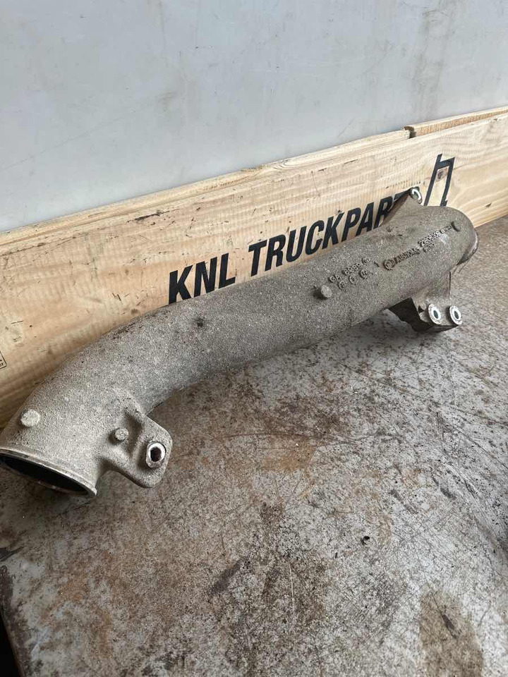 VOLVO COOLER PIPE 20522119 - 공기 흡입 파이프 트럭 용 : 사진 1 VOLVO COOLER PIPE 20522119 - 공기 흡입 파이프 트럭 용 : 사진 1