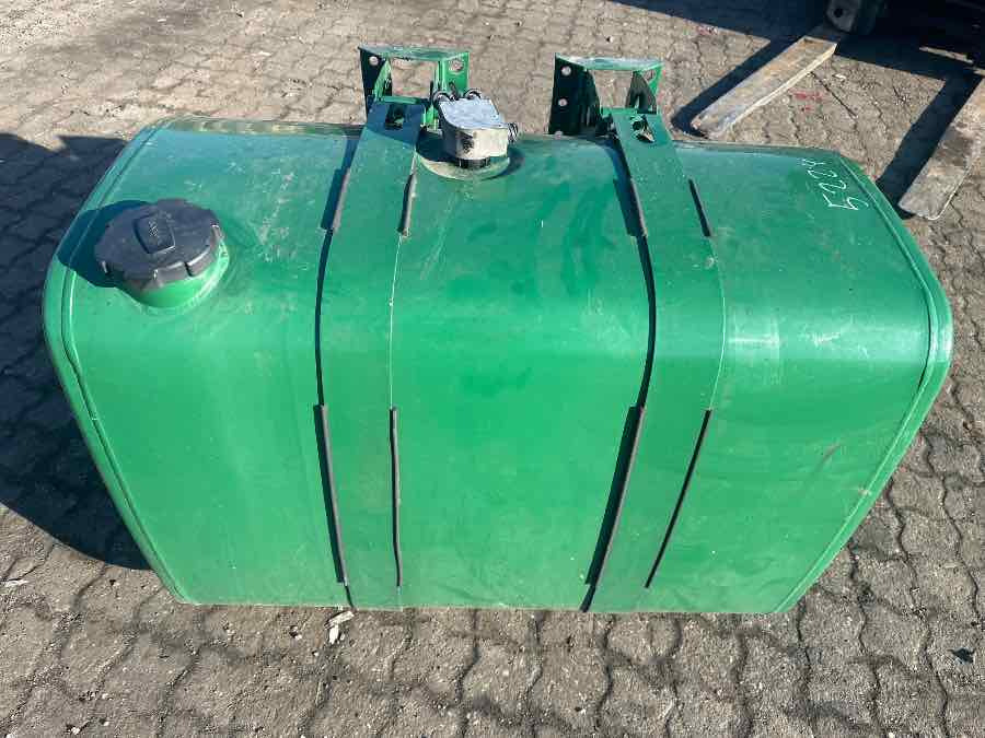 VOLVO DIESEL TANK 21516447 - 연료 시스템 트럭 용 : 사진 3 VOLVO DIESEL TANK 21516447 - 연료 시스템 트럭 용 : 사진 3