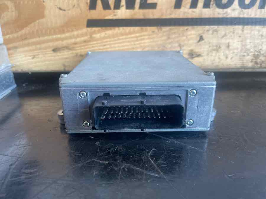 VOLVO ECU SUSPENSION 20375211 - 전기 설비 트럭 용 : 사진 1 VOLVO ECU SUSPENSION 20375211 - 전기 설비 트럭 용 : 사진 1