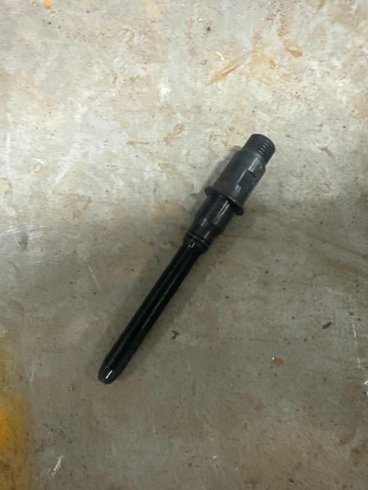 VOLVO FUEL PIPE 21843299 - 연료 시스템 트럭 용 : 사진 1 VOLVO FUEL PIPE 21843299 - 연료 시스템 트럭 용 : 사진 1