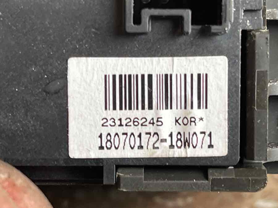 VOLVO HANDBRAKE SWITCH 23126245 - 전기 설비 트럭 용 : 사진 3 VOLVO HANDBRAKE SWITCH 23126245 - 전기 설비 트럭 용 : 사진 3