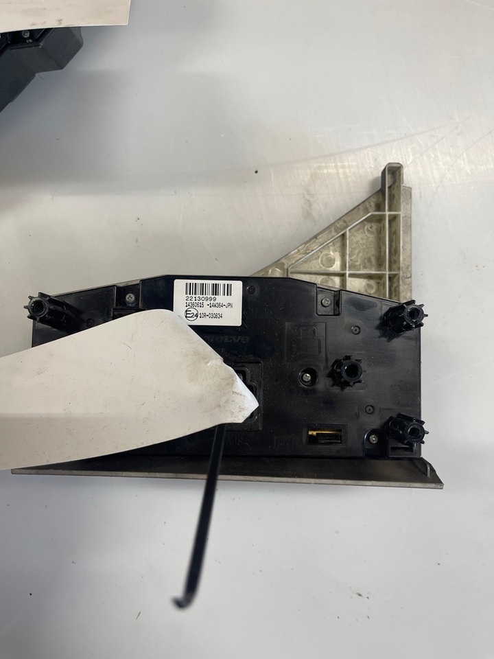 VOLVO HEAT ECU 22130999 - 대시보드 트럭 용 : 사진 1 VOLVO HEAT ECU 22130999 - 대시보드 트럭 용 : 사진 1