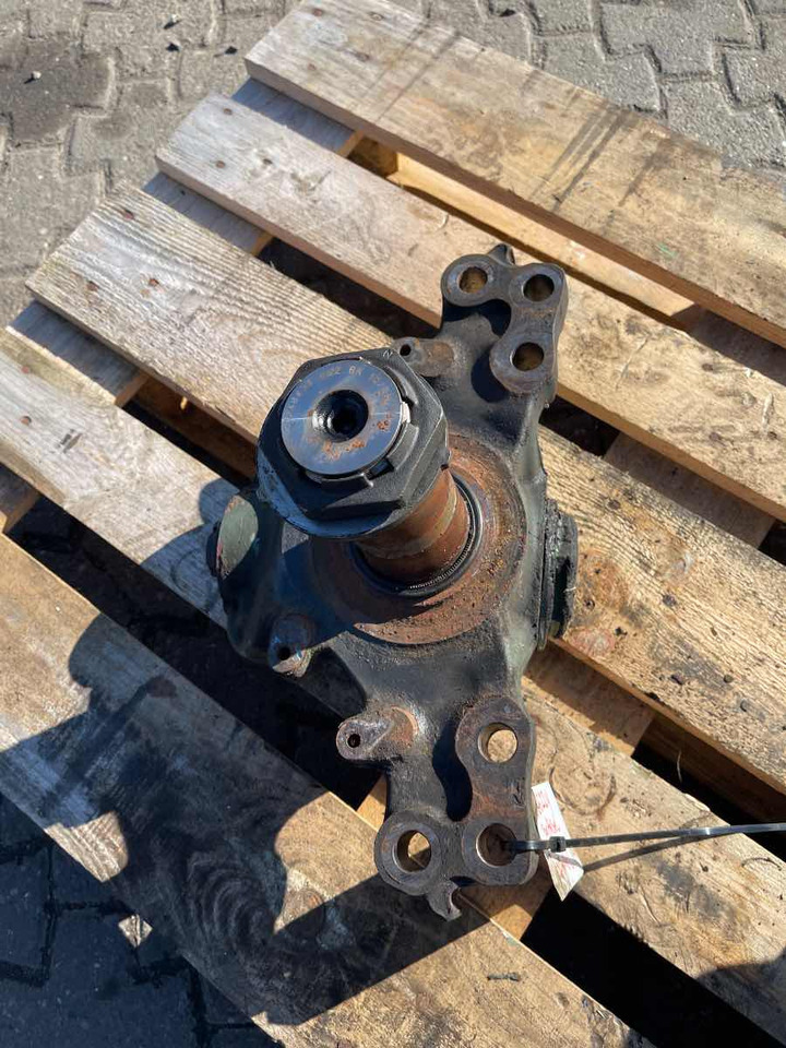 VOLVO STEERING KNUCKLE 22848434 - 스티어링 너클 트럭 용 : 사진 1 VOLVO STEERING KNUCKLE 22848434 - 스티어링 너클 트럭 용 : 사진 1