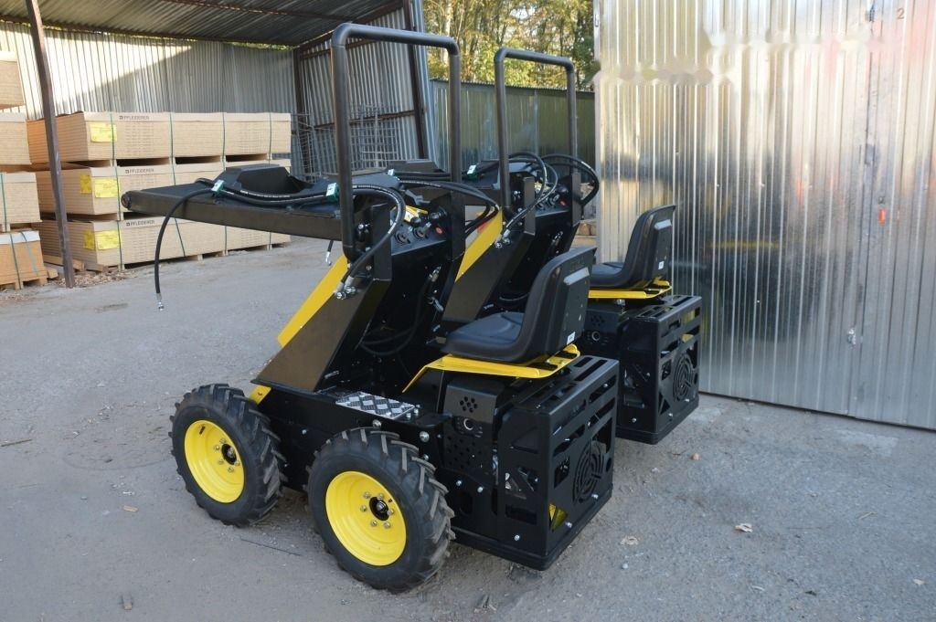 Tur Poland Miniradlader Miniloader Mini hoflader TUR N 520 Briggs&Stratton - 스키드 스티어 로더 : 사진 5 Tur Poland Miniradlader Miniloader Mini hoflader TUR N 520 Briggs&Stratton - 스키드 스티어 로더 : 사진 5