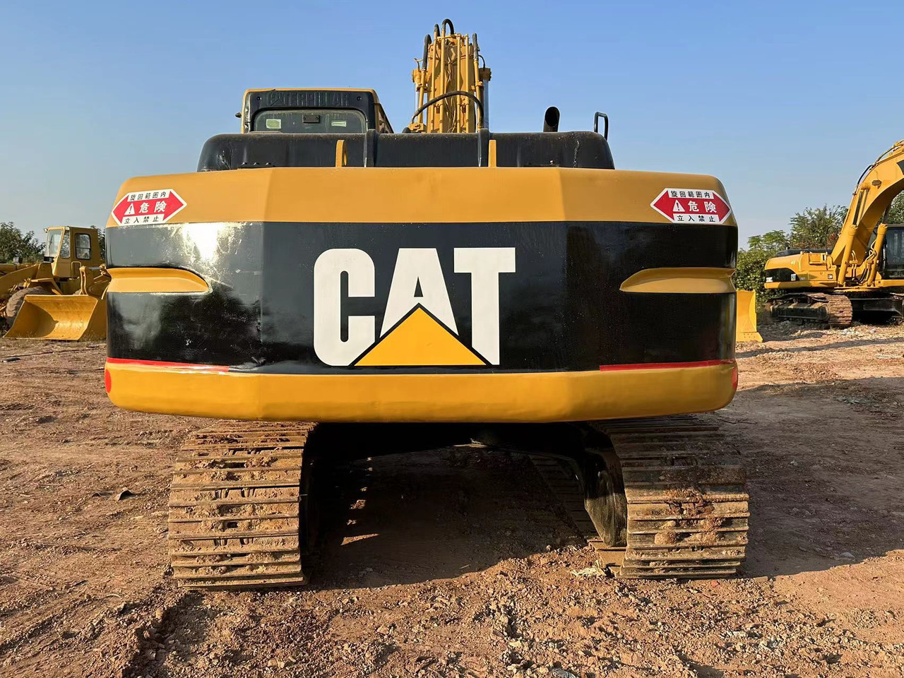 CAT 320B excavator - 크롤러 굴삭기 : 사진 3 CAT 320B excavator - 크롤러 굴삭기 : 사진 3