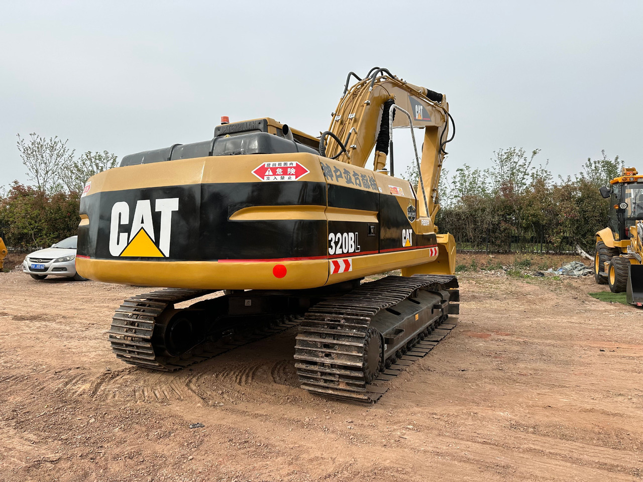 CAT 320BL crawler excavator - 크롤러 굴삭기 : 사진 3 CAT 320BL crawler excavator - 크롤러 굴삭기 : 사진 3