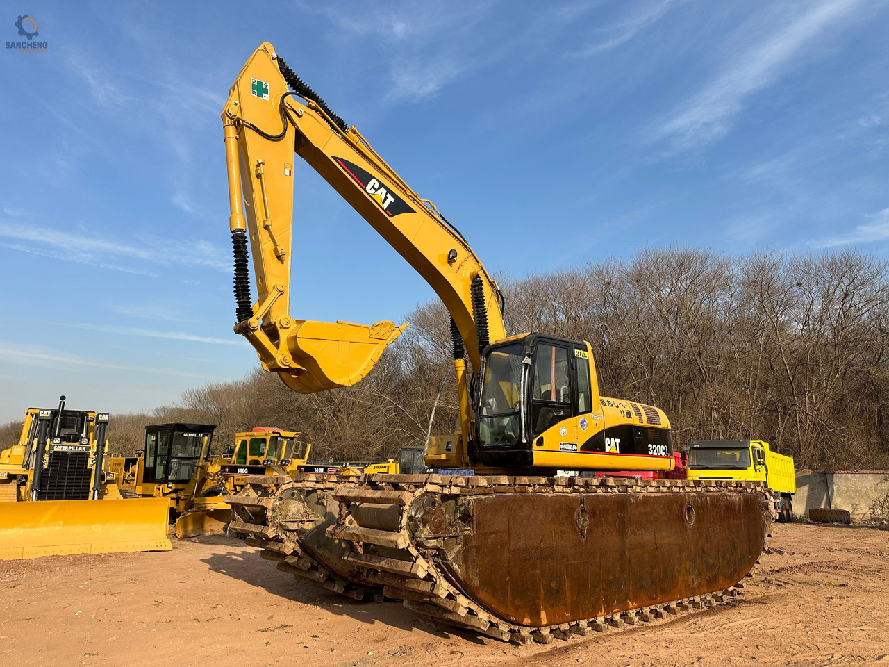 CAT 320CL - 수륙양용 굴착기 : 사진 3 CAT 320CL - 수륙양용 굴착기 : 사진 3