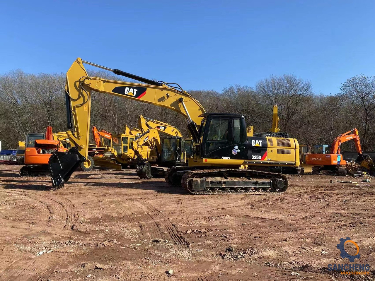 CAT 325D - 굴착기 : 사진 2 CAT 325D - 굴착기 : 사진 2