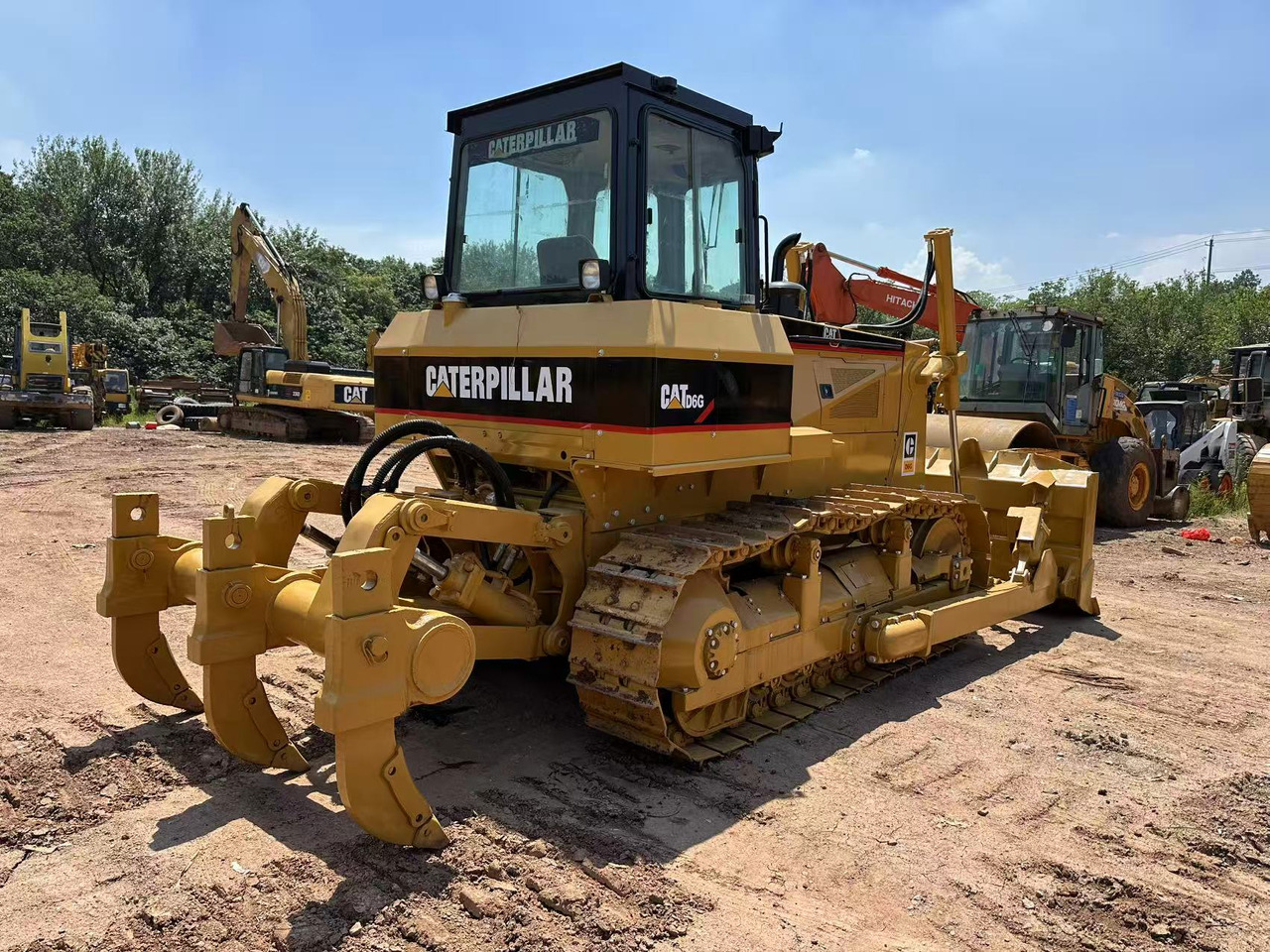 CAT D6G bulldozer - 불도저 : 사진 1 CAT D6G bulldozer - 불도저 : 사진 1