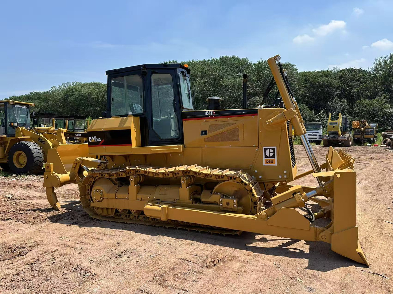 CAT D6G bulldozer - 불도저 : 사진 2 CAT D6G bulldozer - 불도저 : 사진 2
