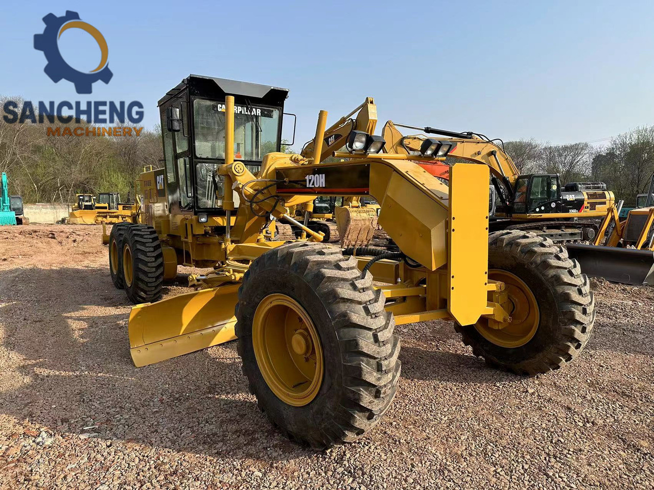 CATERPILLAR 120H - 그레이더 : 사진 2 CATERPILLAR 120H - 그레이더 : 사진 2