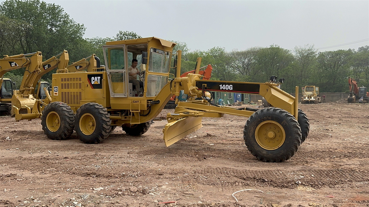 CATERPILLAR 140G - 그레이더 : 사진 3 CATERPILLAR 140G - 그레이더 : 사진 3