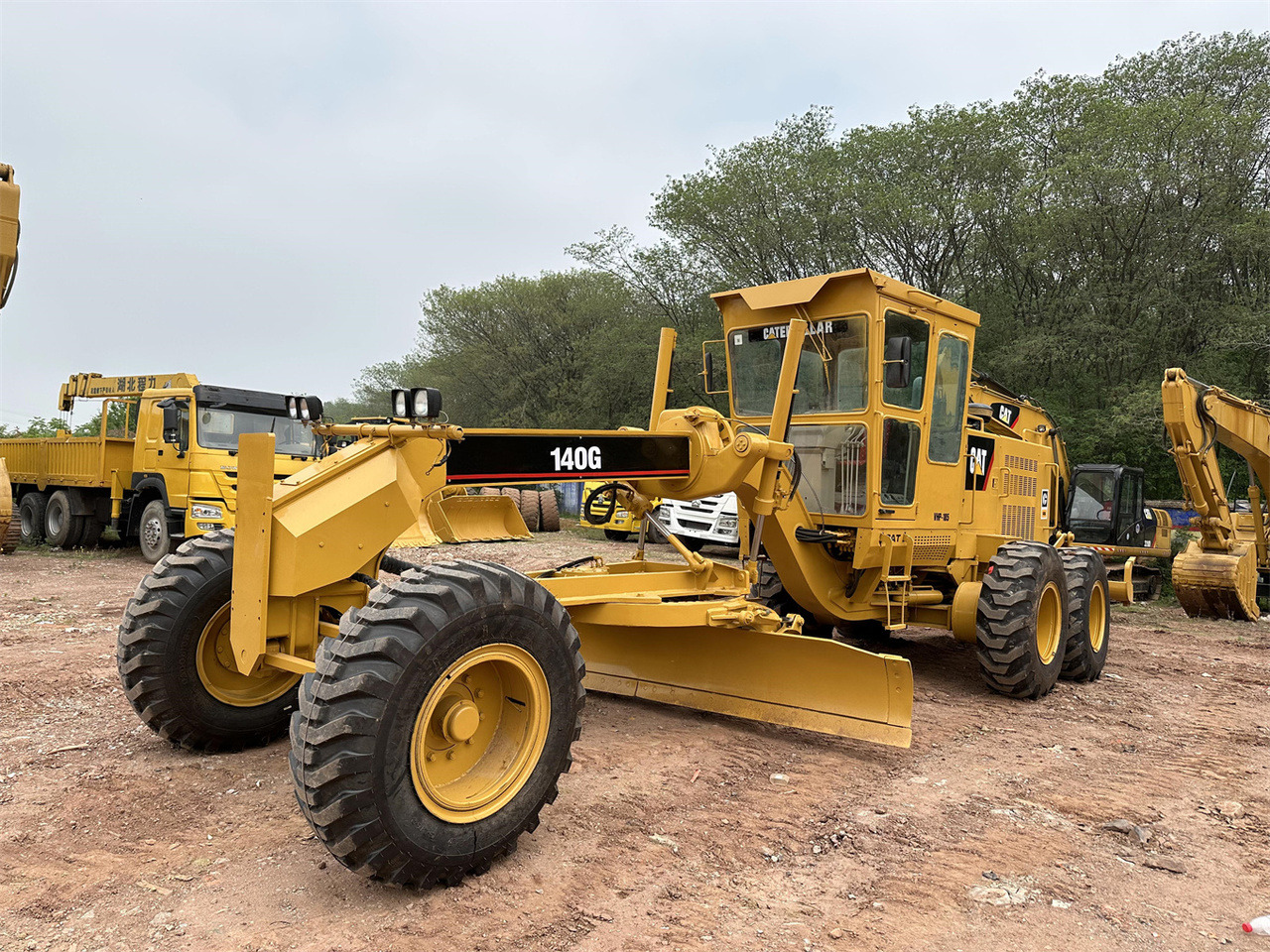 CATERPILLAR 140G - 그레이더 : 사진 2 CATERPILLAR 140G - 그레이더 : 사진 2