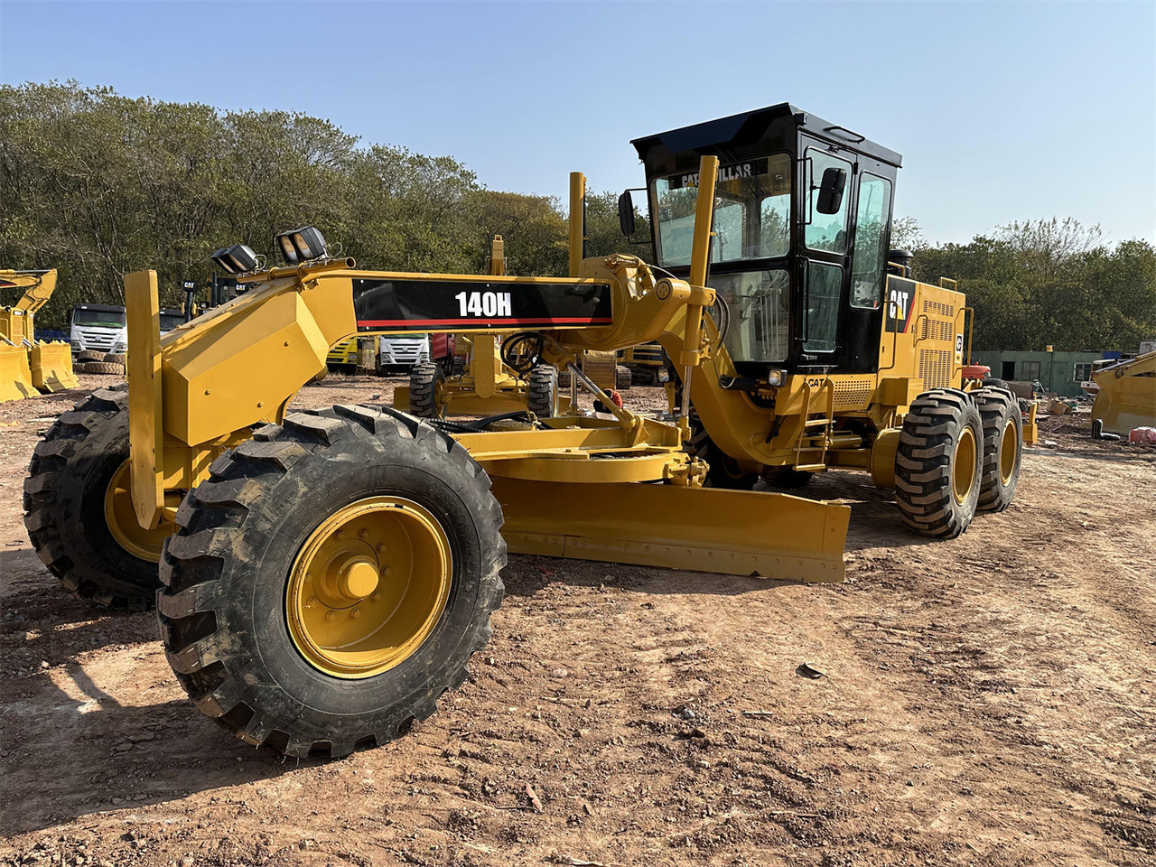CATERPILLAR 140H - 그레이더 : 사진 1 CATERPILLAR 140H - 그레이더 : 사진 1