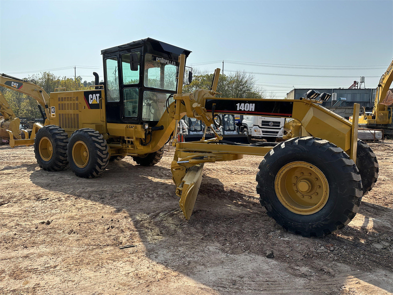 CATERPILLAR 140H - 그레이더 : 사진 1 CATERPILLAR 140H - 그레이더 : 사진 1