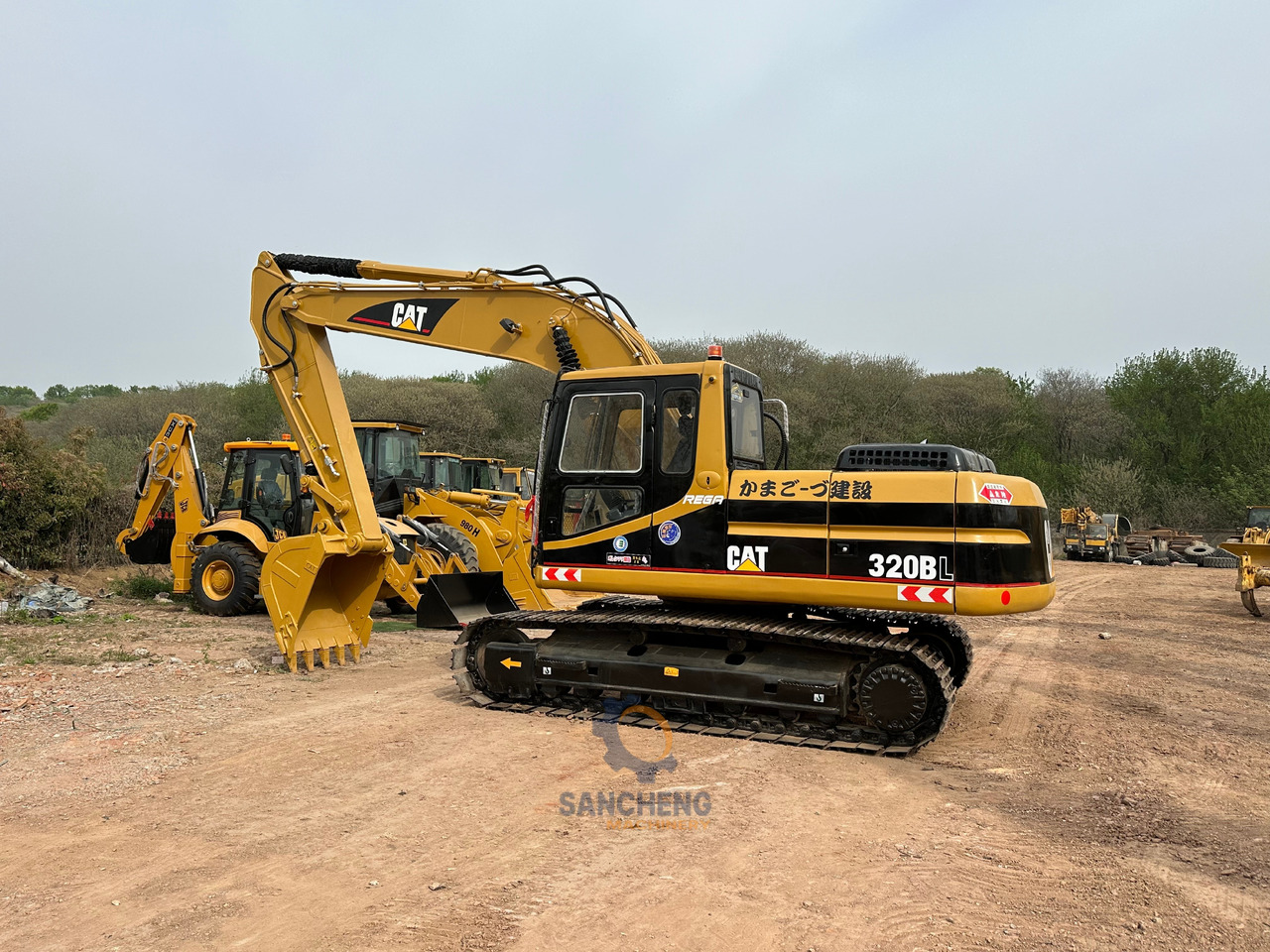 CATERPILLAR 320BL - 크롤러 굴삭기 : 사진 1 CATERPILLAR 320BL - 크롤러 굴삭기 : 사진 1