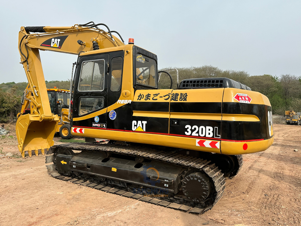 CATERPILLAR 320BL - 크롤러 굴삭기 : 사진 3 CATERPILLAR 320BL - 크롤러 굴삭기 : 사진 3