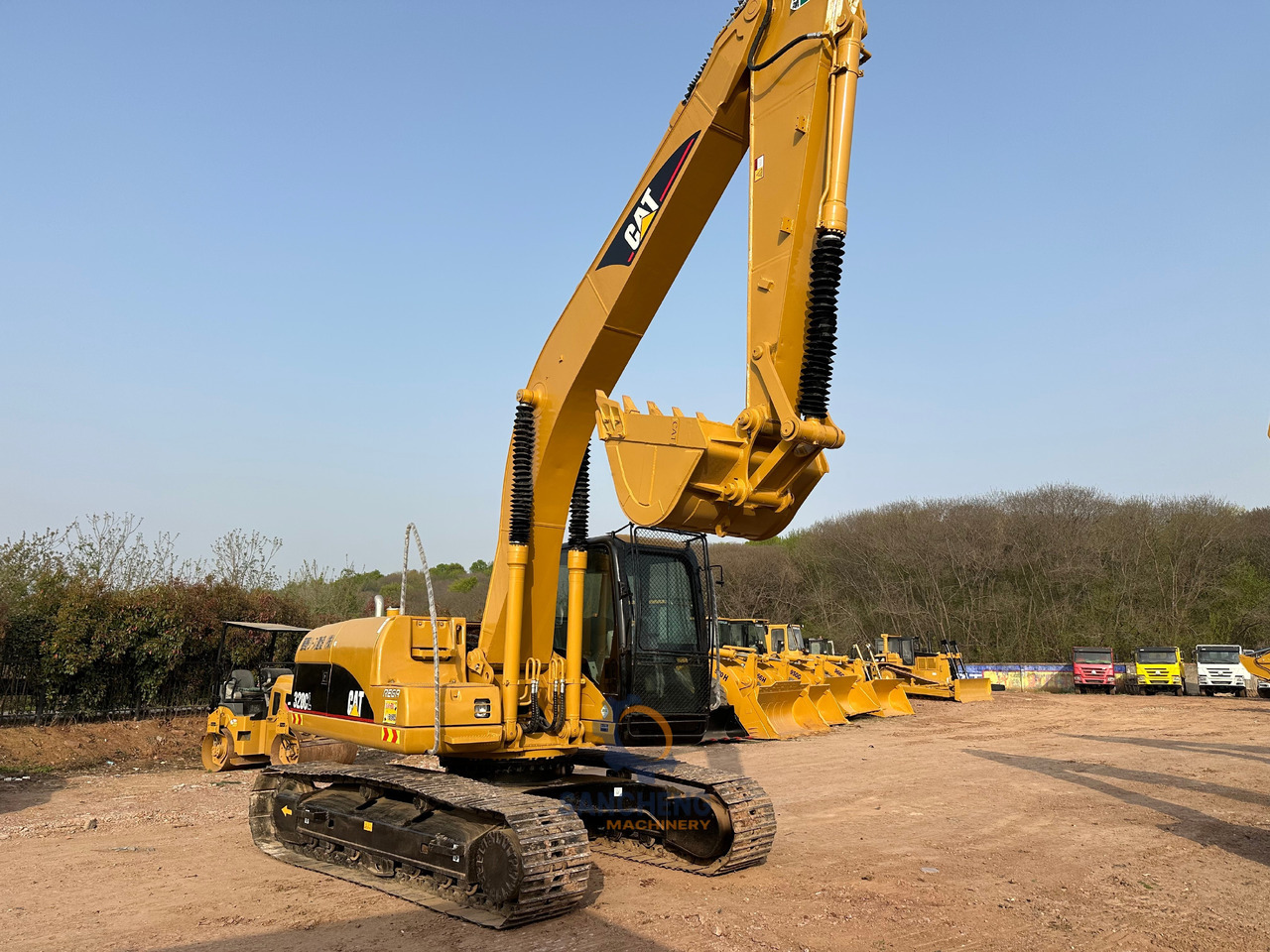 CATERPILLAR 320CL - 크롤러 굴삭기 : 사진 5 CATERPILLAR 320CL - 크롤러 굴삭기 : 사진 5