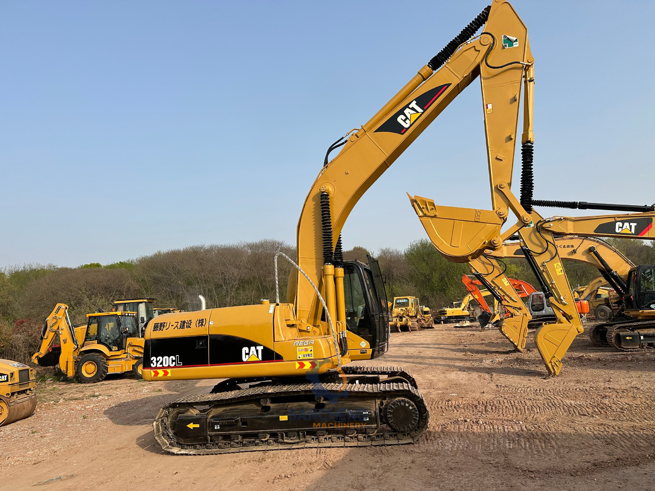 CATERPILLAR 320CL - 크롤러 굴삭기 : 사진 4 CATERPILLAR 320CL - 크롤러 굴삭기 : 사진 4