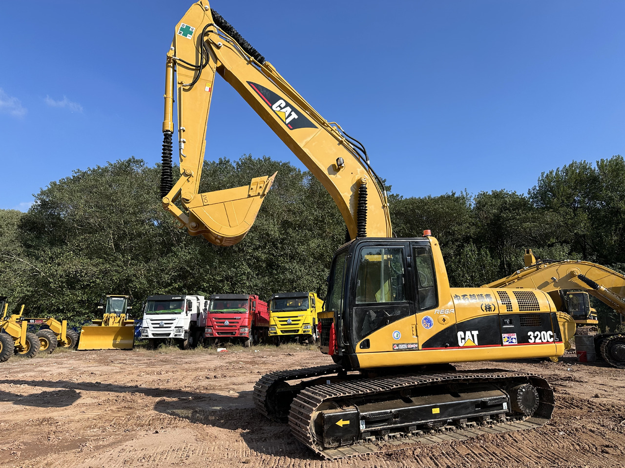 CATERPILLAR 320C - 크롤러 굴삭기 : 사진 3 CATERPILLAR 320C - 크롤러 굴삭기 : 사진 3