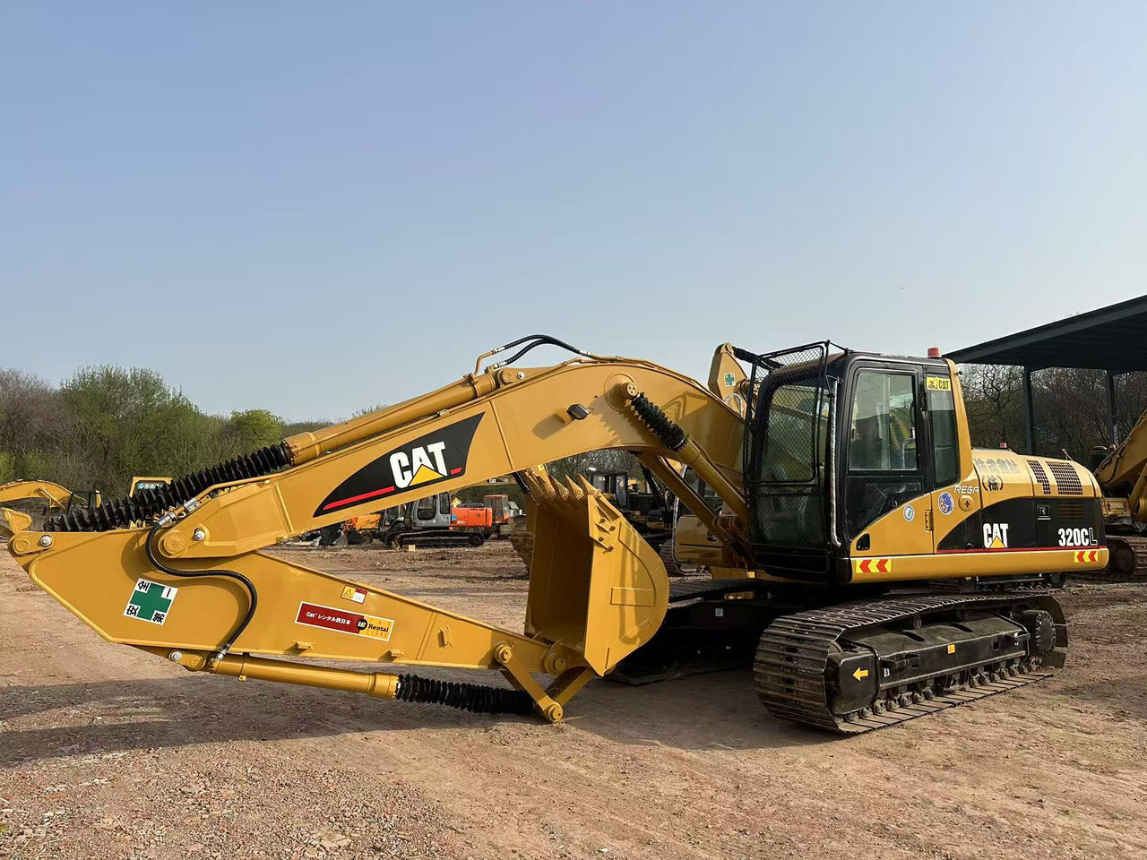 CATERPILLAR 320C - 크롤러 굴삭기 : 사진 2 CATERPILLAR 320C - 크롤러 굴삭기 : 사진 2