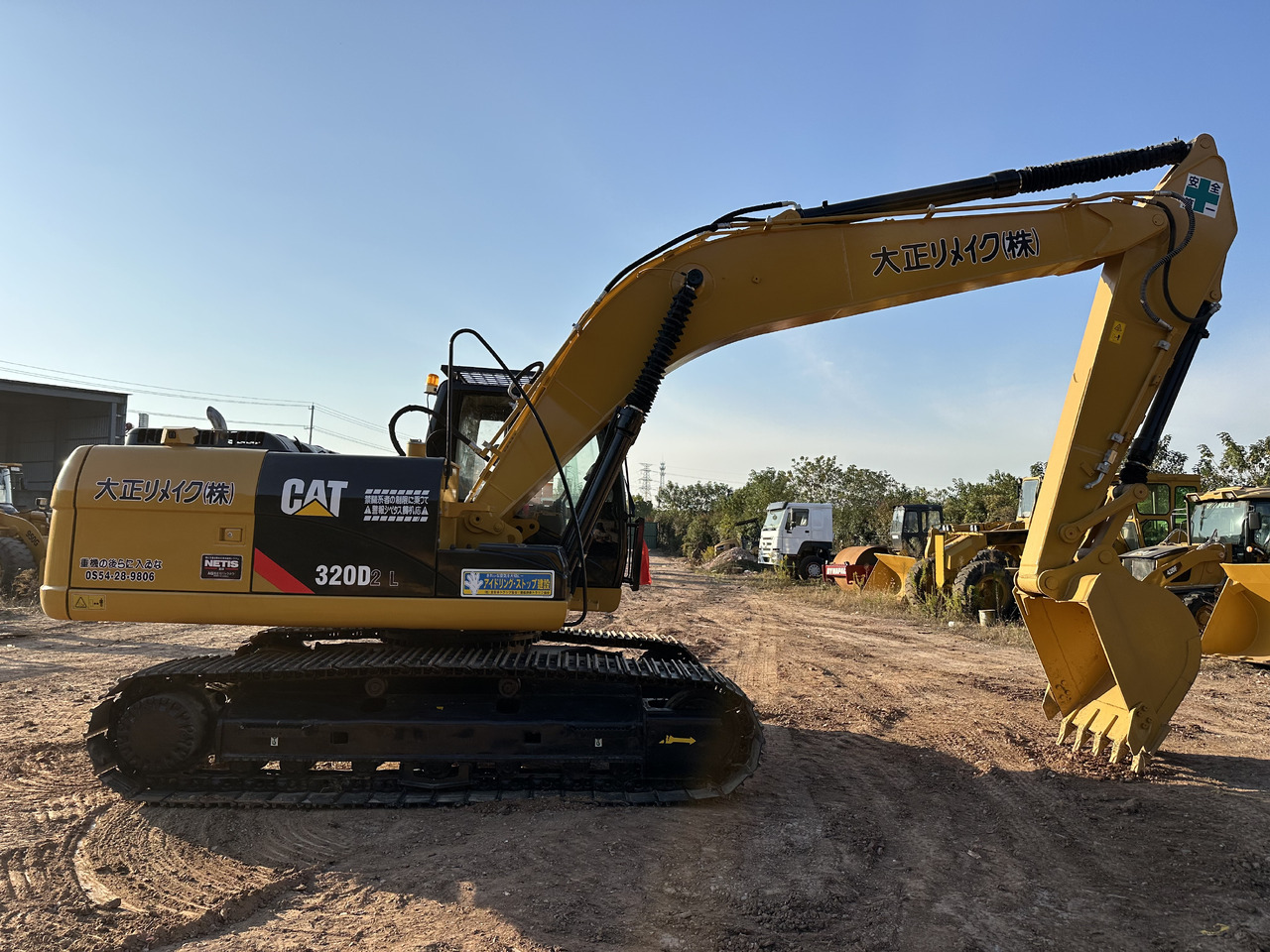 CATERPILLAR 320DL crawler excavator - 크롤러 굴삭기 : 사진 2 CATERPILLAR 320DL crawler excavator - 크롤러 굴삭기 : 사진 2