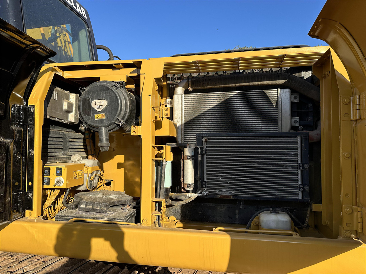 CATERPILLAR 320DL with Breaker and Rock Hammer - 건설기계 : 사진 5 CATERPILLAR 320DL with Breaker and Rock Hammer - 건설기계 : 사진 5