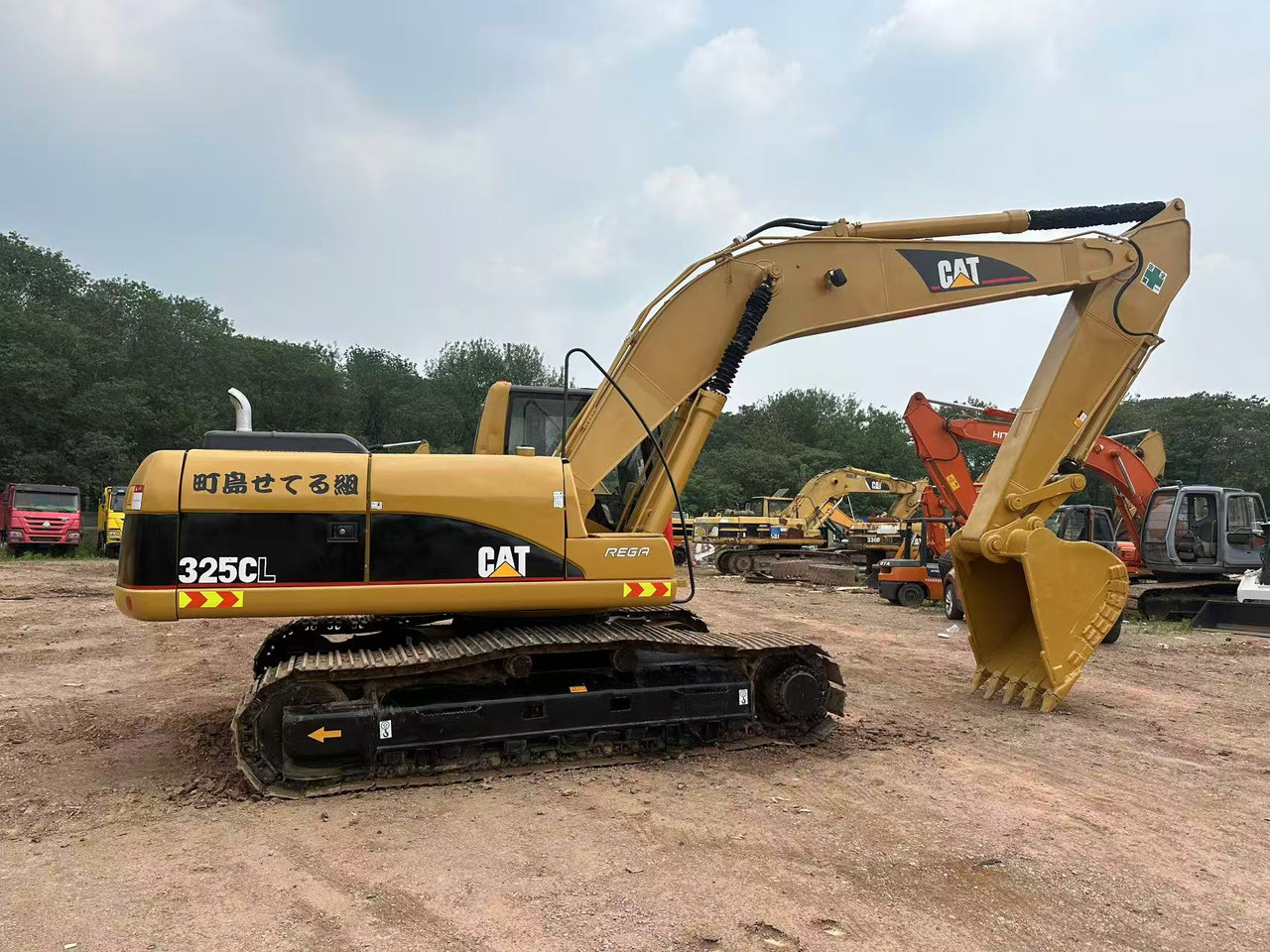 CATERPILLAR 325CL - 크롤러 굴삭기 : 사진 1 CATERPILLAR 325CL - 크롤러 굴삭기 : 사진 1