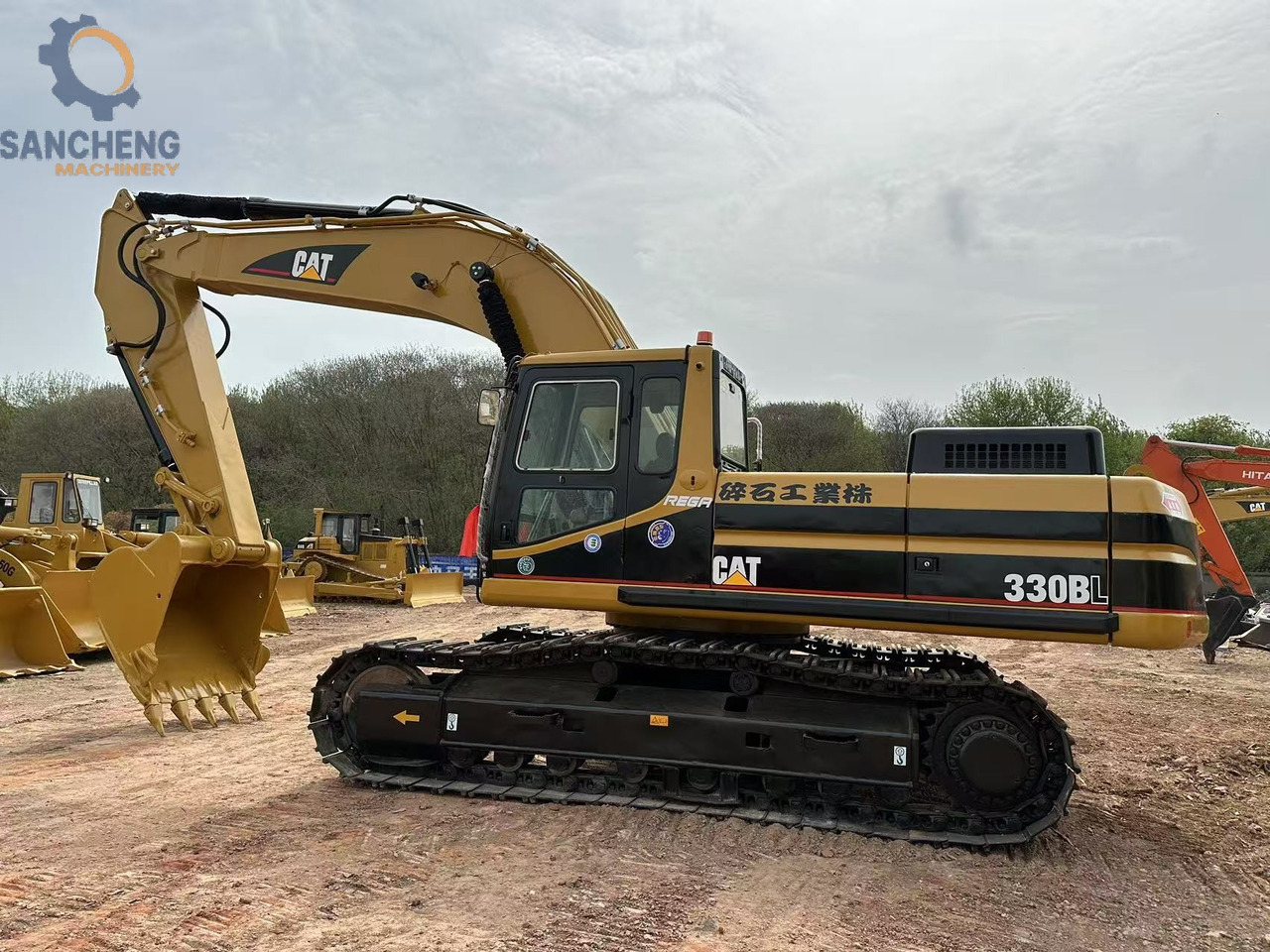 CATERPILLAR 330BL - 크롤러 굴삭기 : 사진 5 CATERPILLAR 330BL - 크롤러 굴삭기 : 사진 5