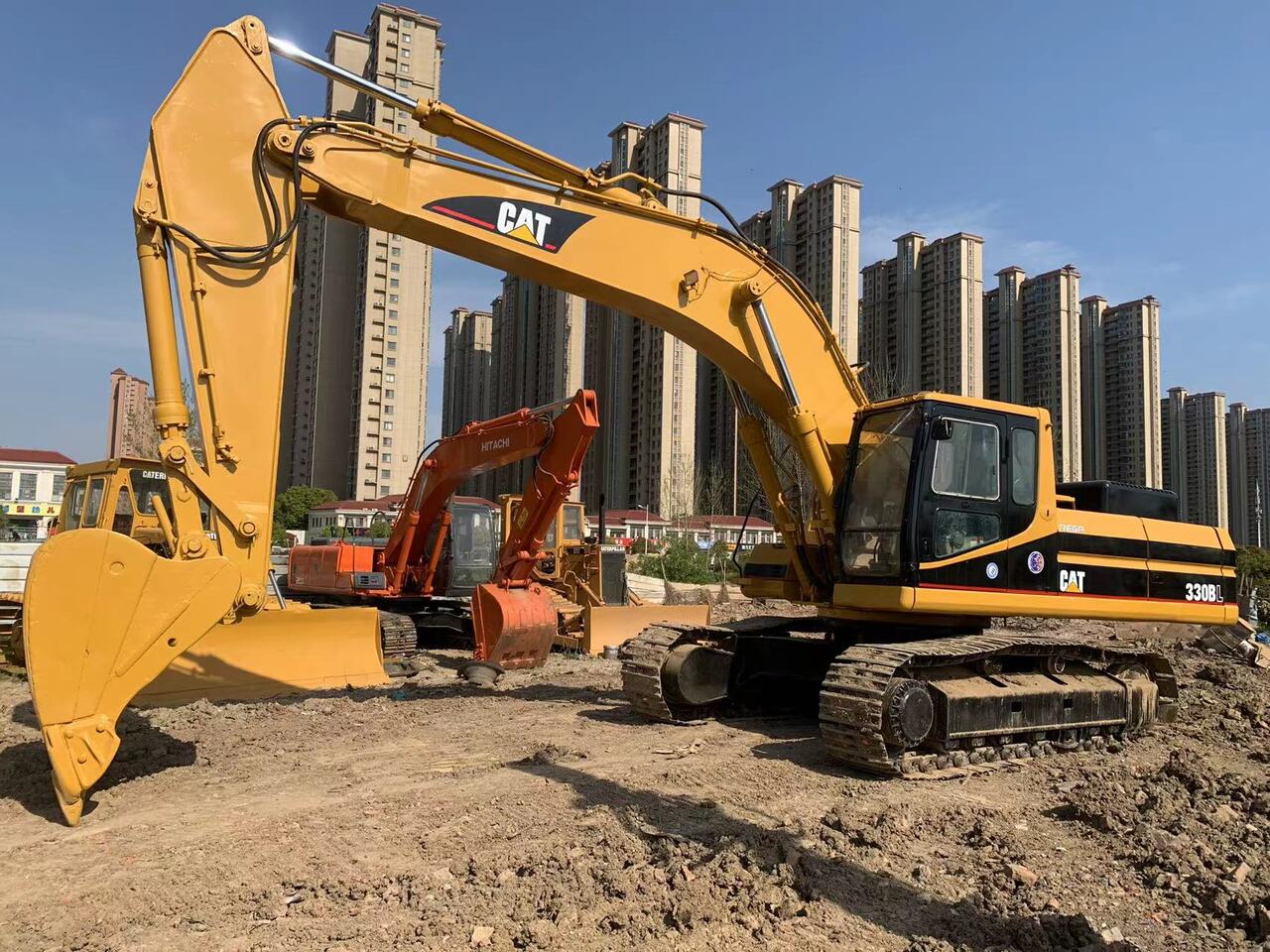 CATERPILLAR 330BL - 크롤러 굴삭기 : 사진 3 CATERPILLAR 330BL - 크롤러 굴삭기 : 사진 3