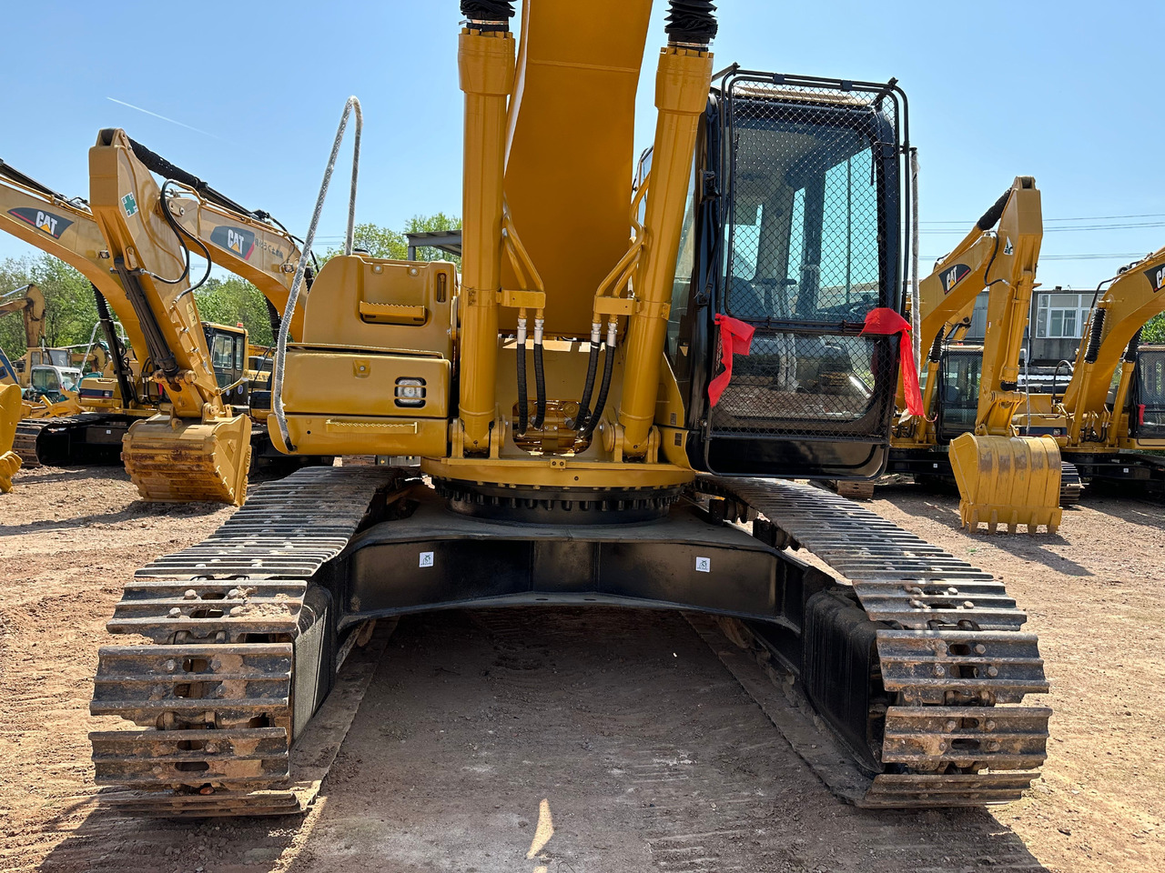 CATERPILLAR 330CL - 크롤러 굴삭기 : 사진 4 CATERPILLAR 330CL - 크롤러 굴삭기 : 사진 4