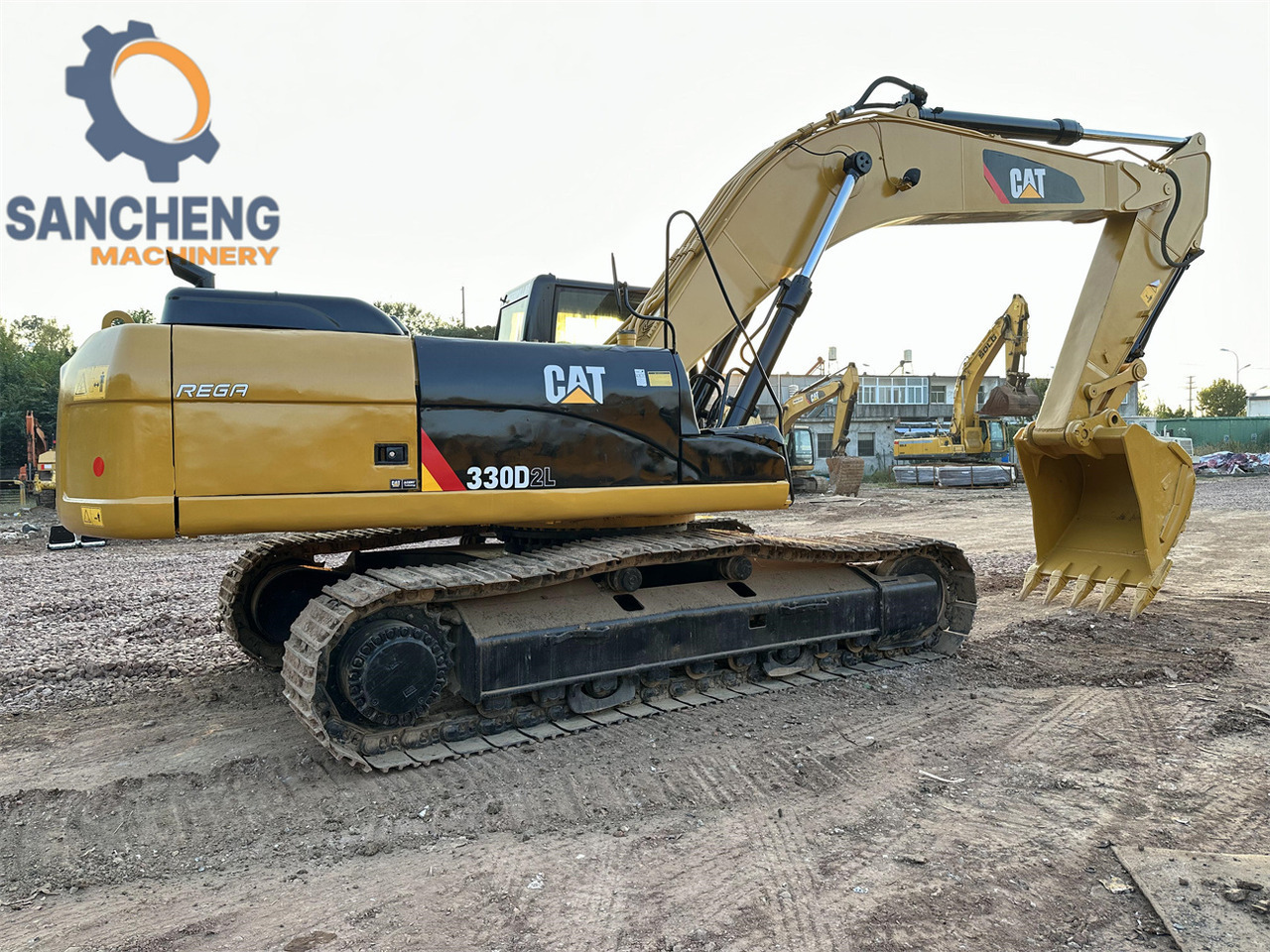 CATERPILLAR 330D2L - 크롤러 굴삭기 : 사진 2 CATERPILLAR 330D2L - 크롤러 굴삭기 : 사진 2