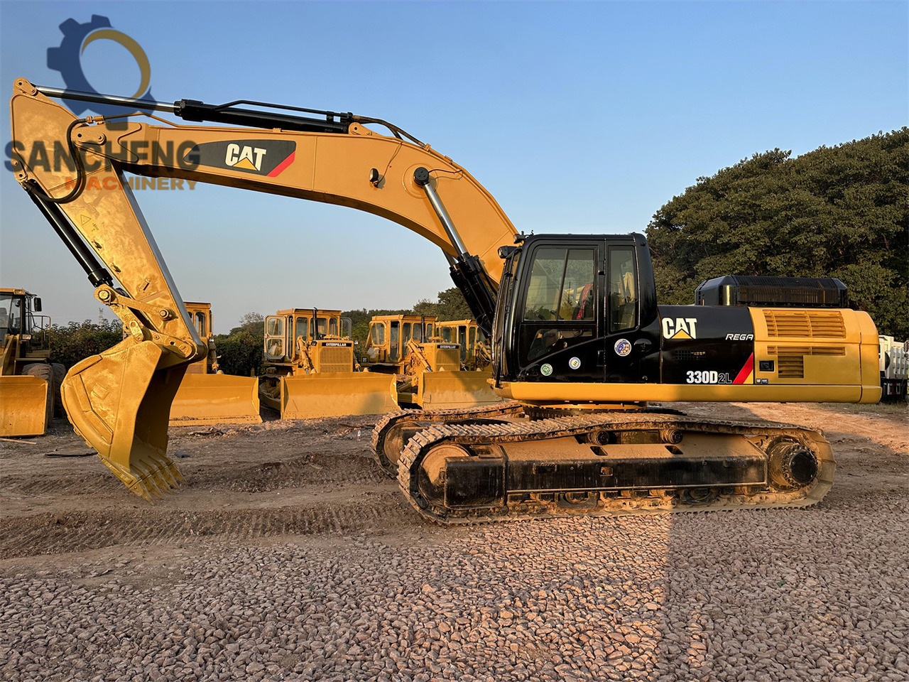 CATERPILLAR 330D2L - 크롤러 굴삭기 : 사진 3 CATERPILLAR 330D2L - 크롤러 굴삭기 : 사진 3