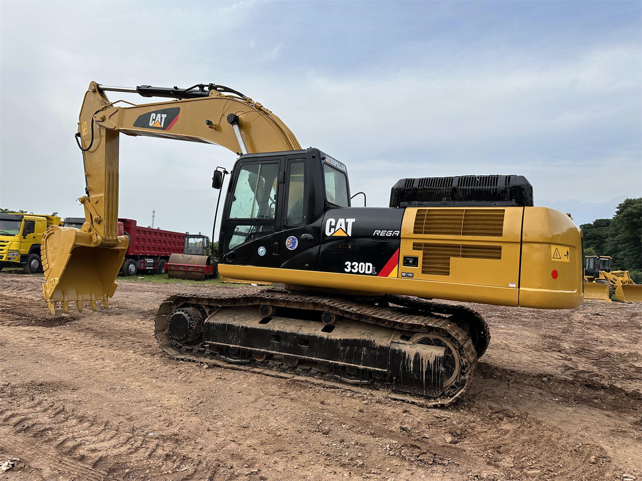 CATERPILLAR 330D - 크롤러 굴삭기 : 사진 1 CATERPILLAR 330D - 크롤러 굴삭기 : 사진 1