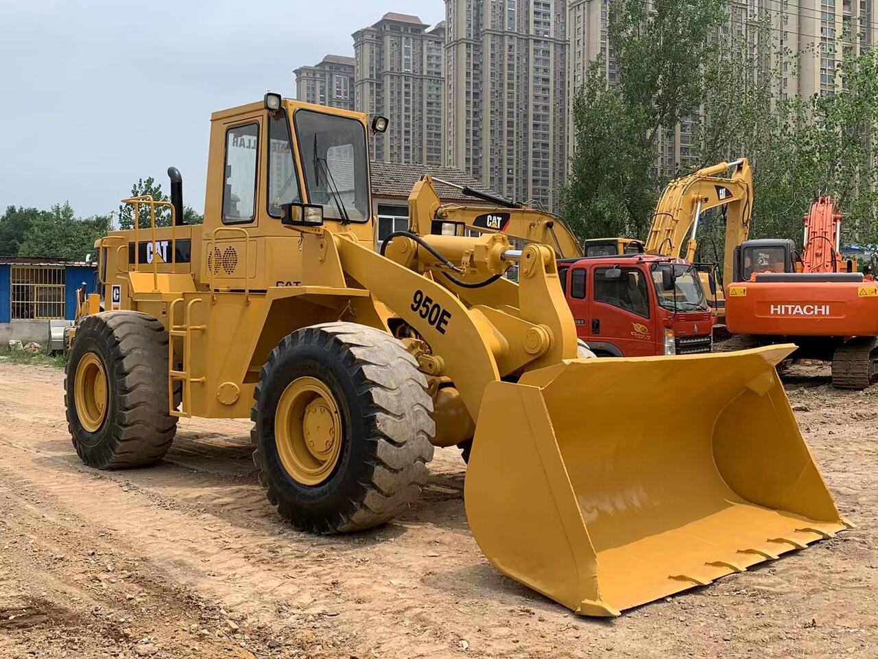 CATERPILLAR 950E - 휠 로더 : 사진 4 CATERPILLAR 950E - 휠 로더 : 사진 4