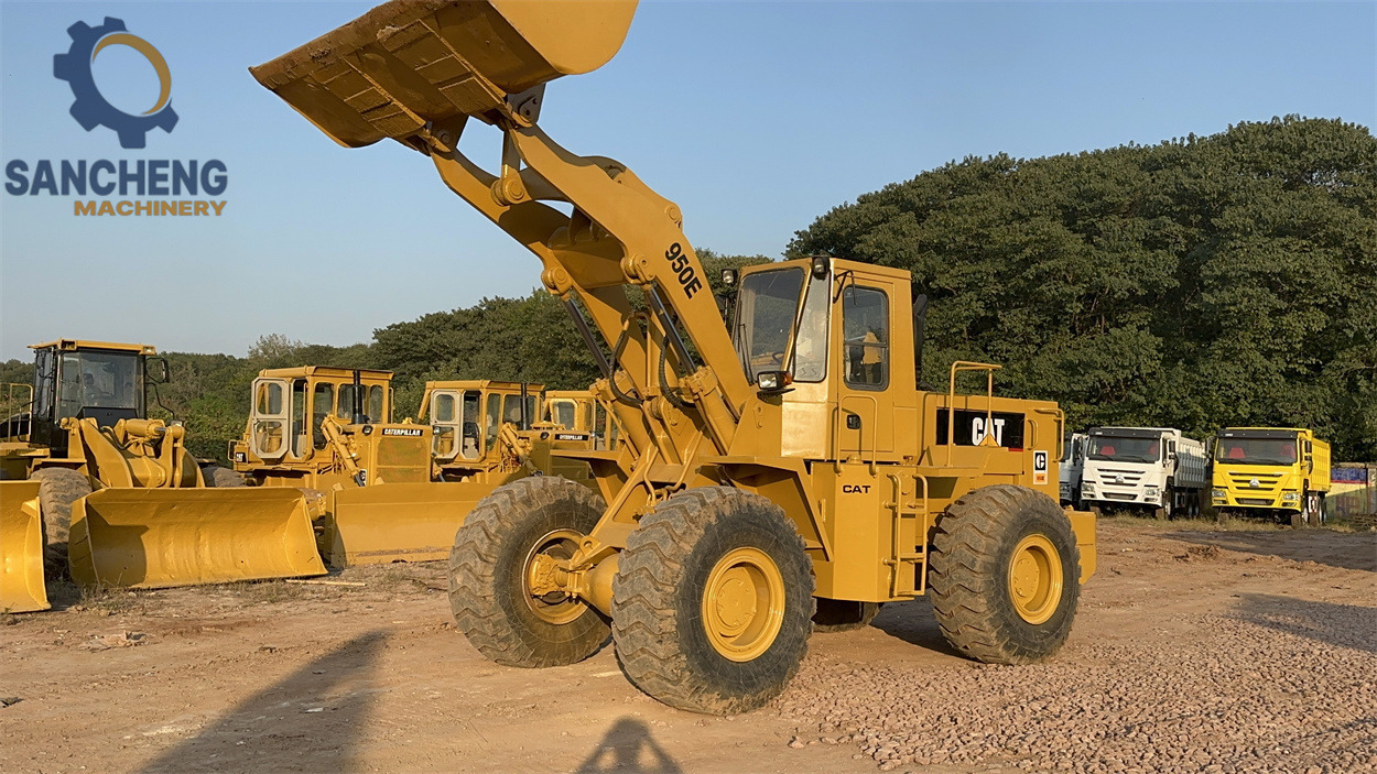 CATERPILLAR 950E - 휠 로더 : 사진 4 CATERPILLAR 950E - 휠 로더 : 사진 4