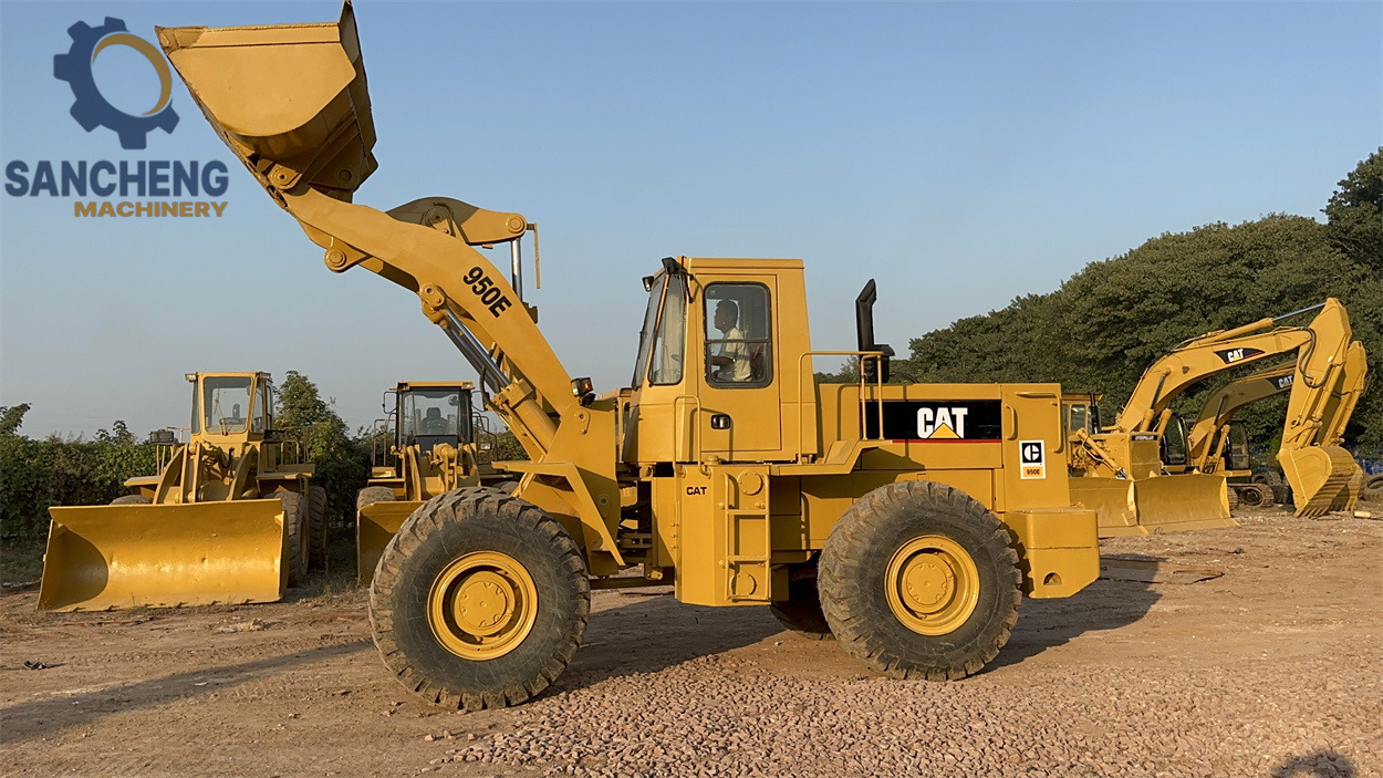 CATERPILLAR 950E - 휠 로더 : 사진 2 CATERPILLAR 950E - 휠 로더 : 사진 2