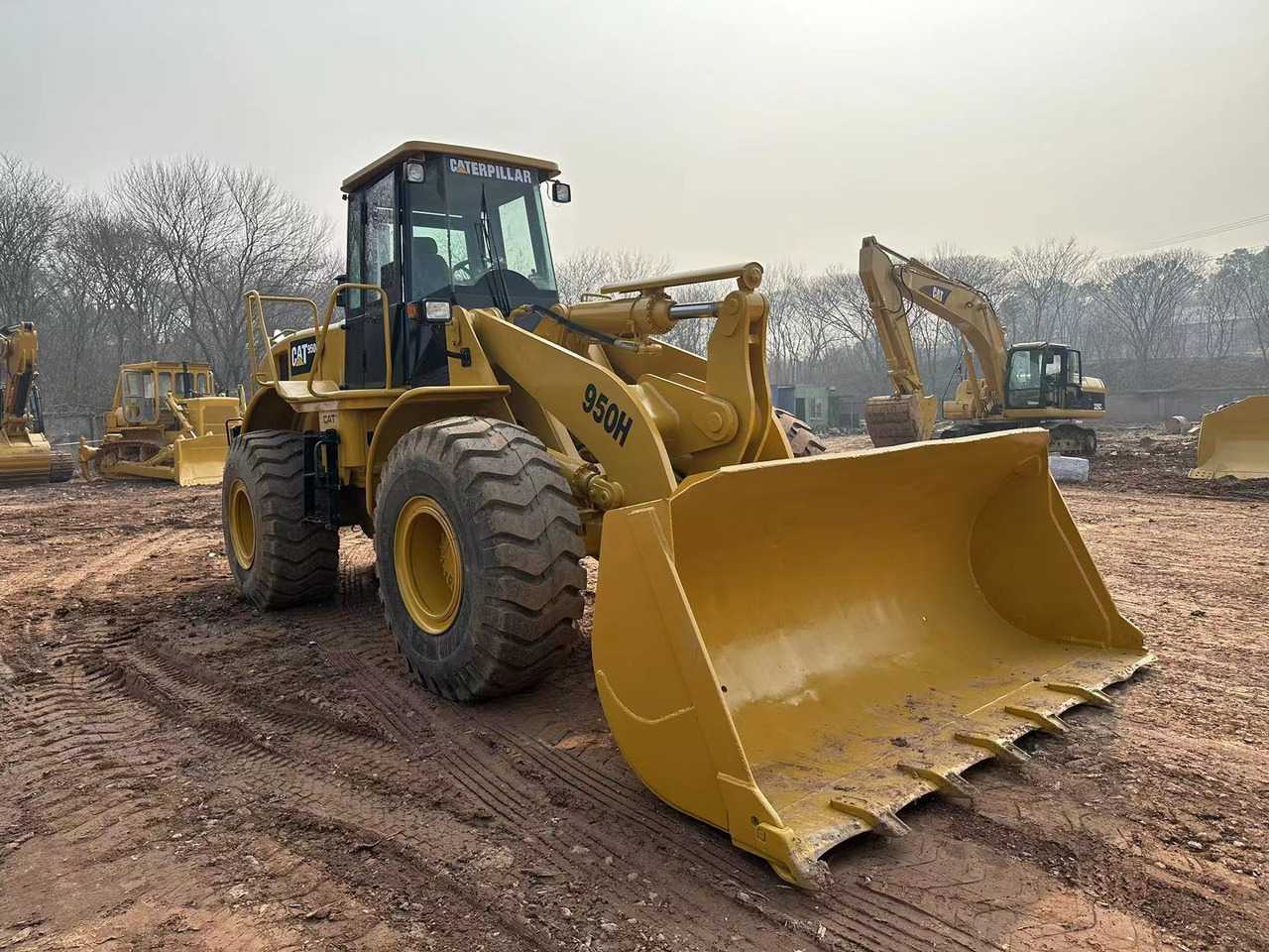 CATERPILLAR 950H - 휠 로더 : 사진 2 CATERPILLAR 950H - 휠 로더 : 사진 2